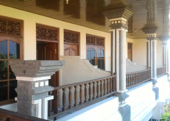 Adus 2* Legian