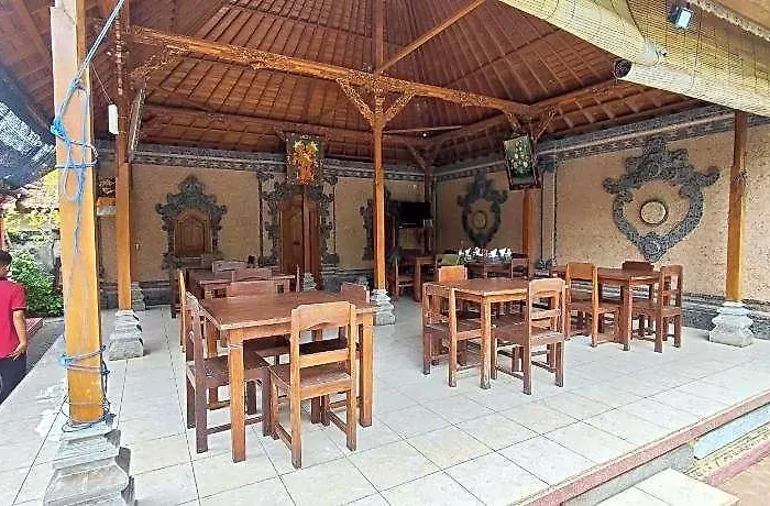 Adus Legian